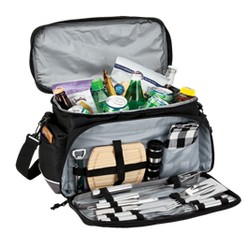 Cooler bag with braai set